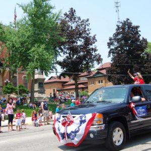 7.4.15 – courthouse flag shot
